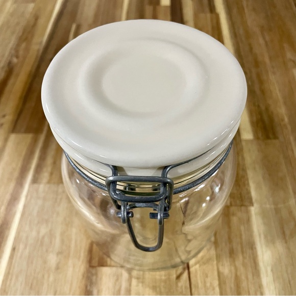Unique Anchor Hocking Clear Jar Canister With Wire Clamp & Cream Ceramic Lid VTG - Picture 4 of 9